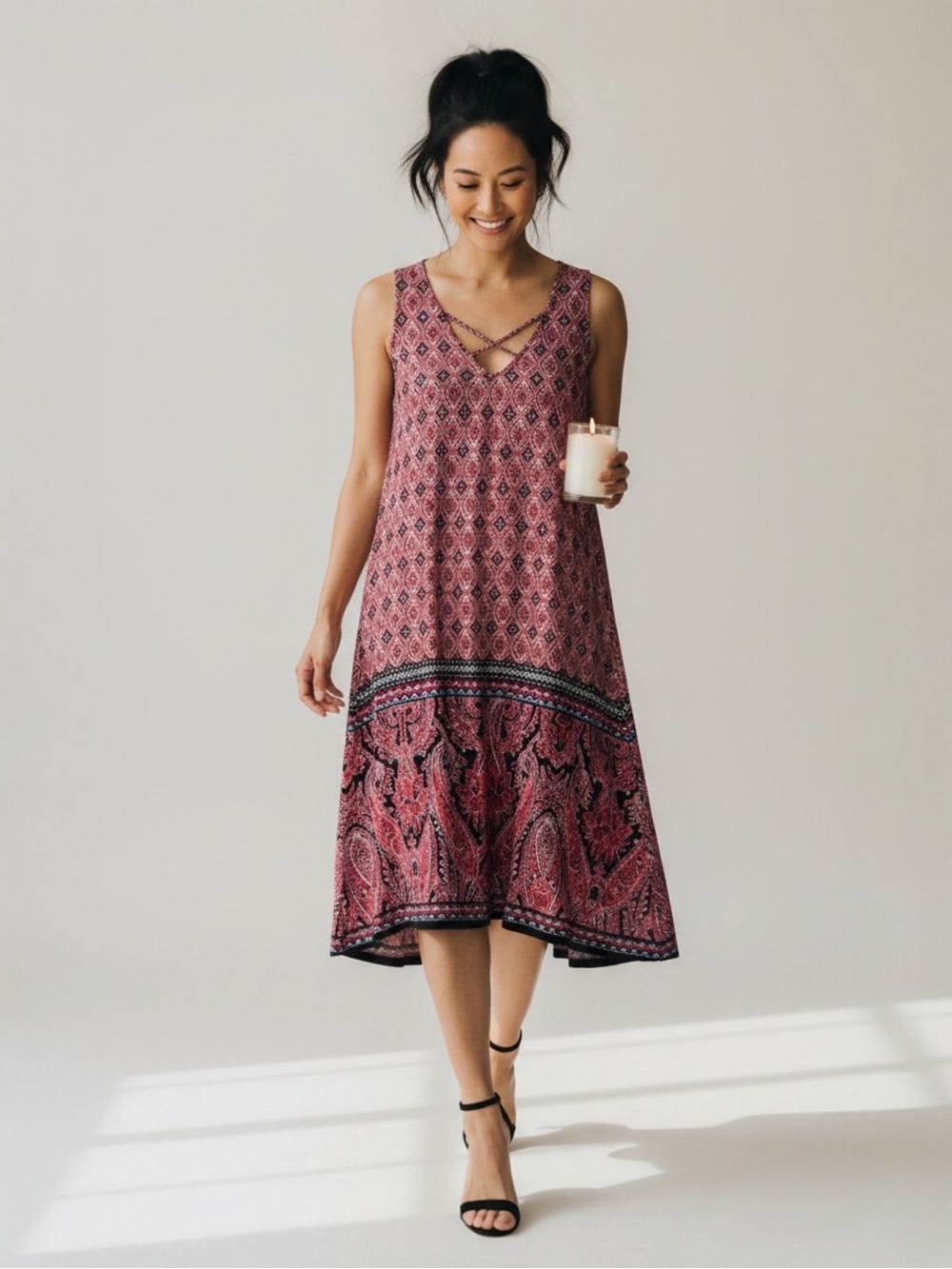 New Directions Womenโs Sleeveless Shift Boho Geometric Pattern Midi Dress PL